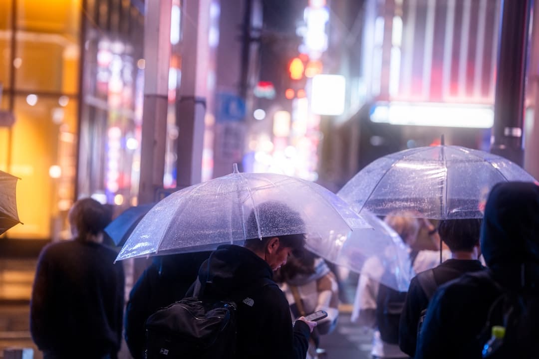 三甲医生回应易烊千玺刮痧高烧 刮痧后洗澡需谨慎
